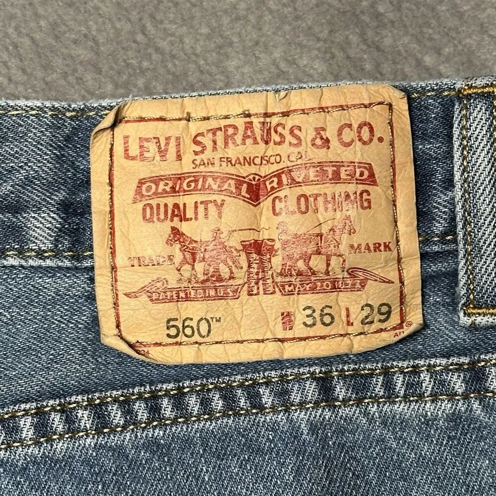 Levis 560 Mens 36x29 Comfort Fit Tapered Jeans Blue Medium Wash Y2K EUC
